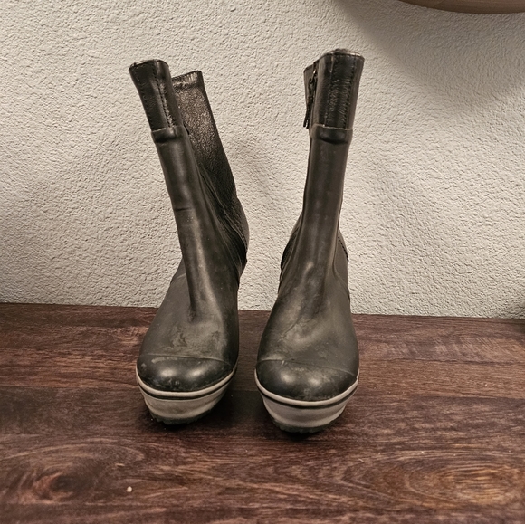 Womens Sorel Rain Boots👢 sz 7 - Picture 6 of 12